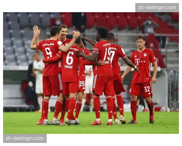 奥格斯堡1-0柏林联合，全场仅三成控球率下的经典低位防守胜利